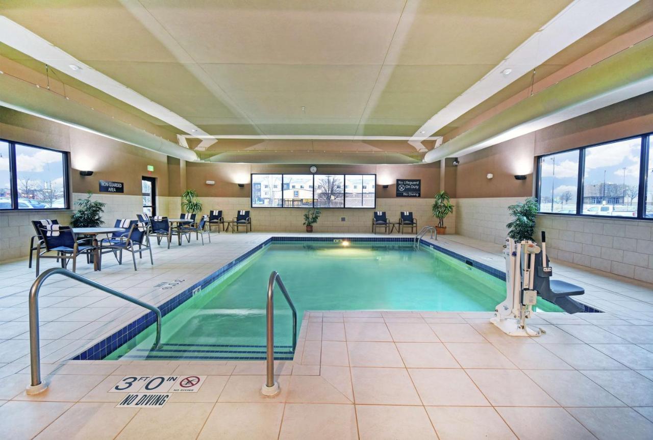 Hampton Inn Beloit Dış mekan fotoğraf